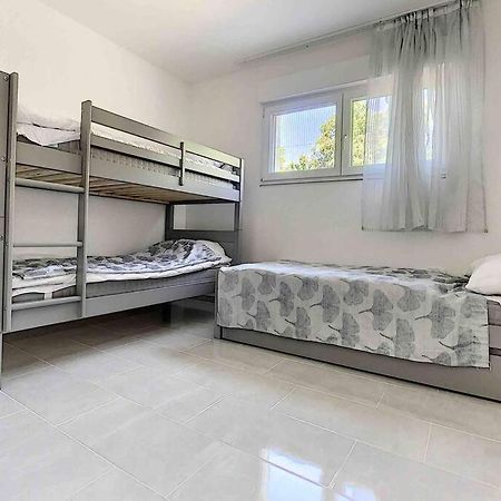 La Villa Petite Camargue แซ็ง-ลุยส์ ภายนอก รูปภาพ