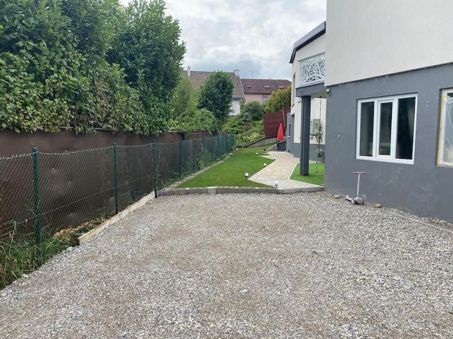 La Villa Petite Camargue แซ็ง-ลุยส์ ภายนอก รูปภาพ