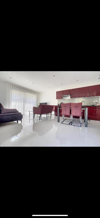 La Villa Petite Camargue แซ็ง-ลุยส์ ภายนอก รูปภาพ